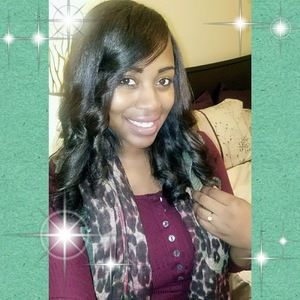 Meet your Posher, Alisa